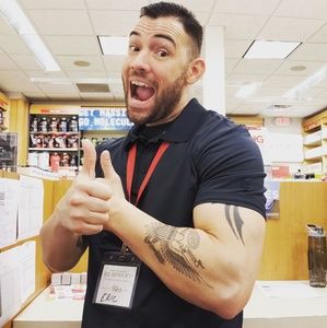 Meet your Posher, Eric